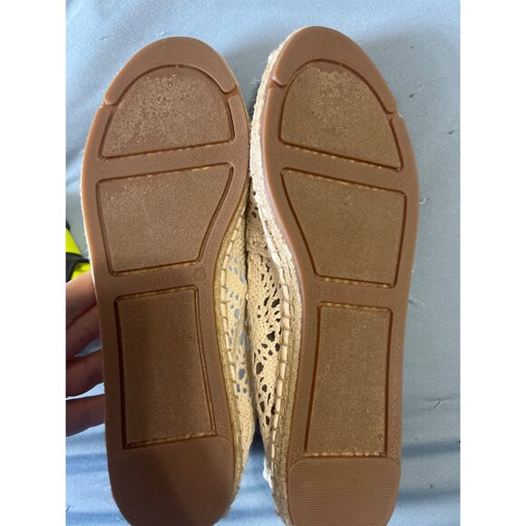 Talbots Womens Crochet Lace Espadrilles Size 8 Boho - Picture 3 of 8